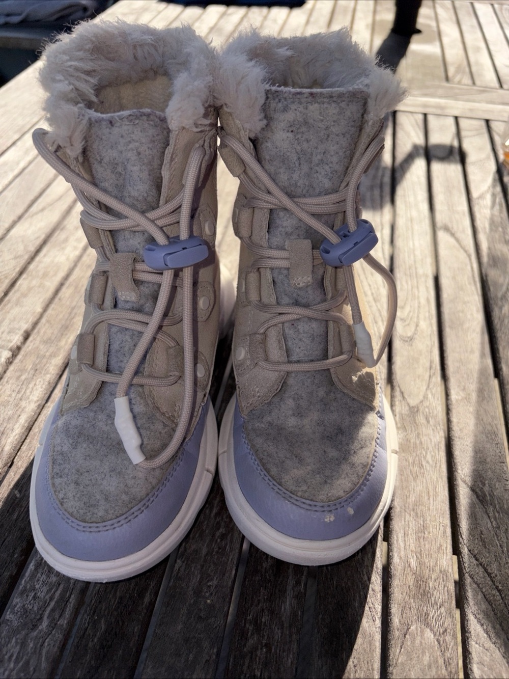 Sorel Explorer boots Insulated waterproof shoes size 12 Childs